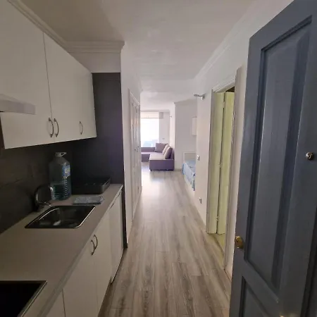Zefiro Apartment *