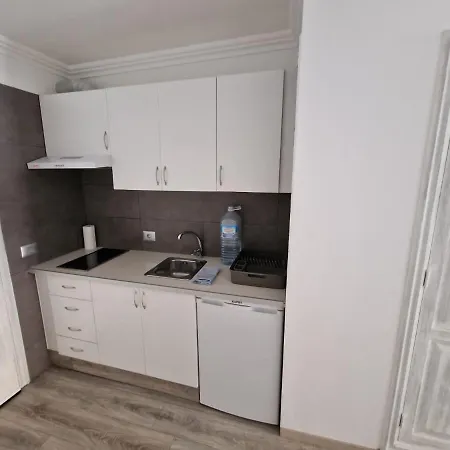 Zefiro Apartment *